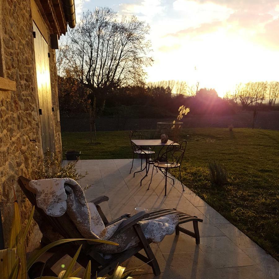 Fontaine De Cerier Acomodação com café da manhã Castillon-du-Gard Exterior foto
